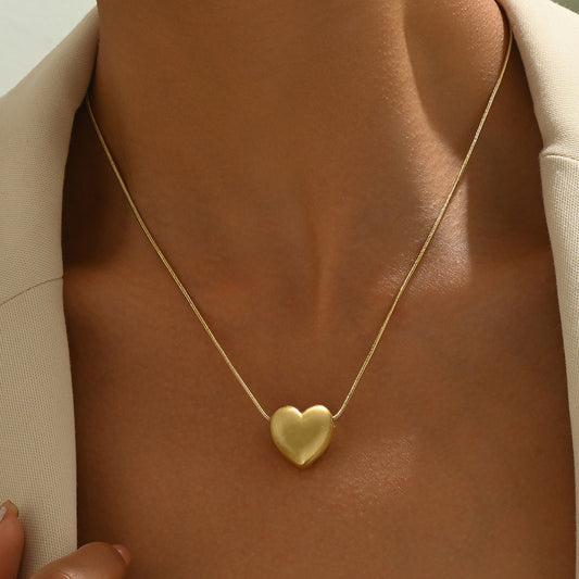 Elegant Matte Heart-Shaped Copper Pendant Necklace for Women with Plated Finish, Minimalist Clavicle Chain