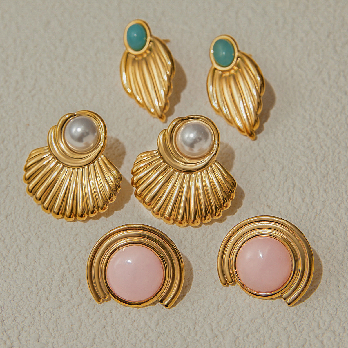 Elegant Round Geometric Stainless Steel Plated Faux Pearl Stud Earrings for Women