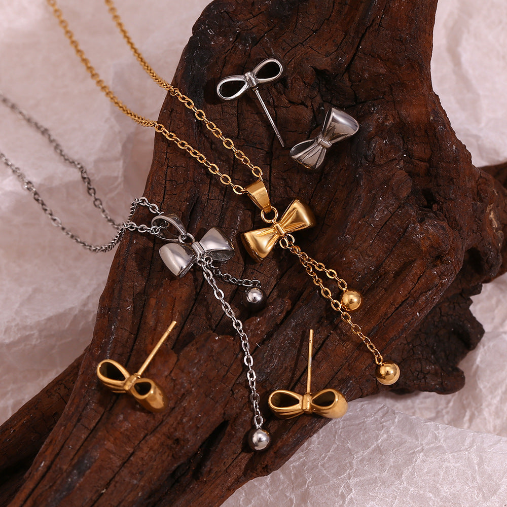 Minimalist Fashion Bow Knot Stainless Steel Necklace for Women with 18K Gold Plating