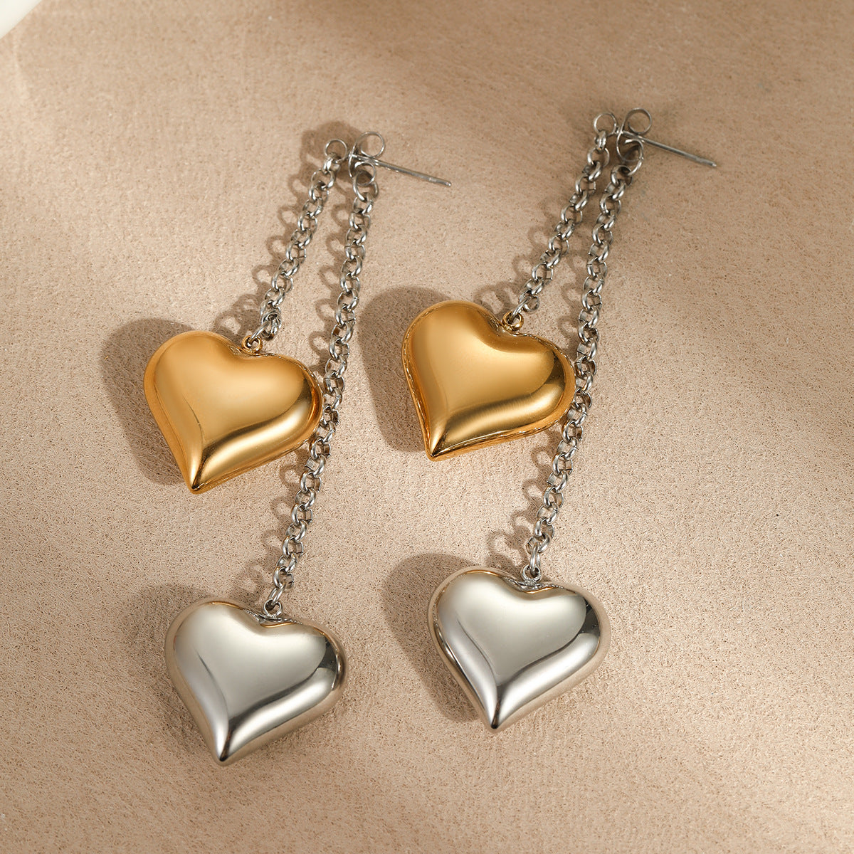 Orecchini minimalisti in acciaio inossidabile a forma di cuore con placcatura in oro 18 carati per donna, gioielli da ufficio alla moda