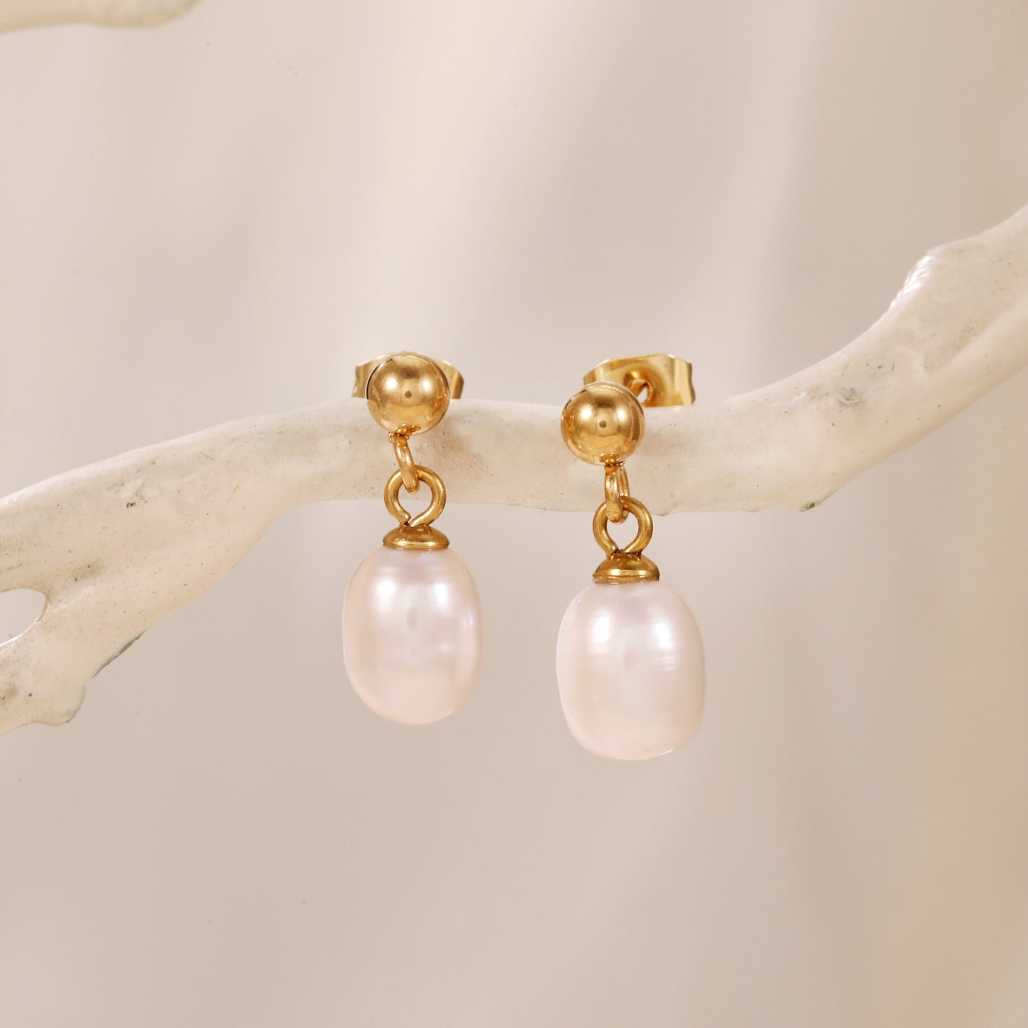 Luxury Elegant Geometric Alloy Rhinestone Inlay Earrings for Women