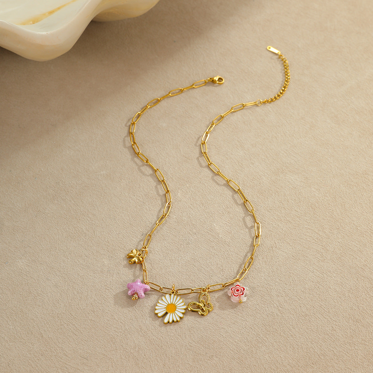 Fashionable Daisy Butterfly Pendant Necklace in Stainless Steel with Plated Finish for Women