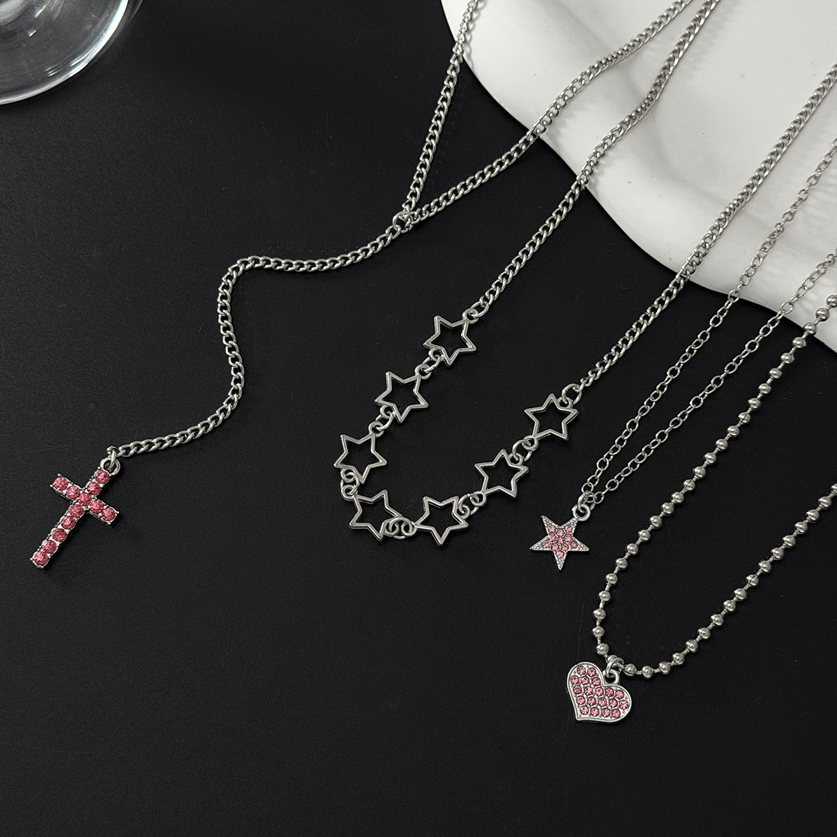 Sweet Hip-hop Rhinestone Inlaid Heart Star Zinc Alloy Pendant Plated Iron Necklace for Women Layered Cable Chain