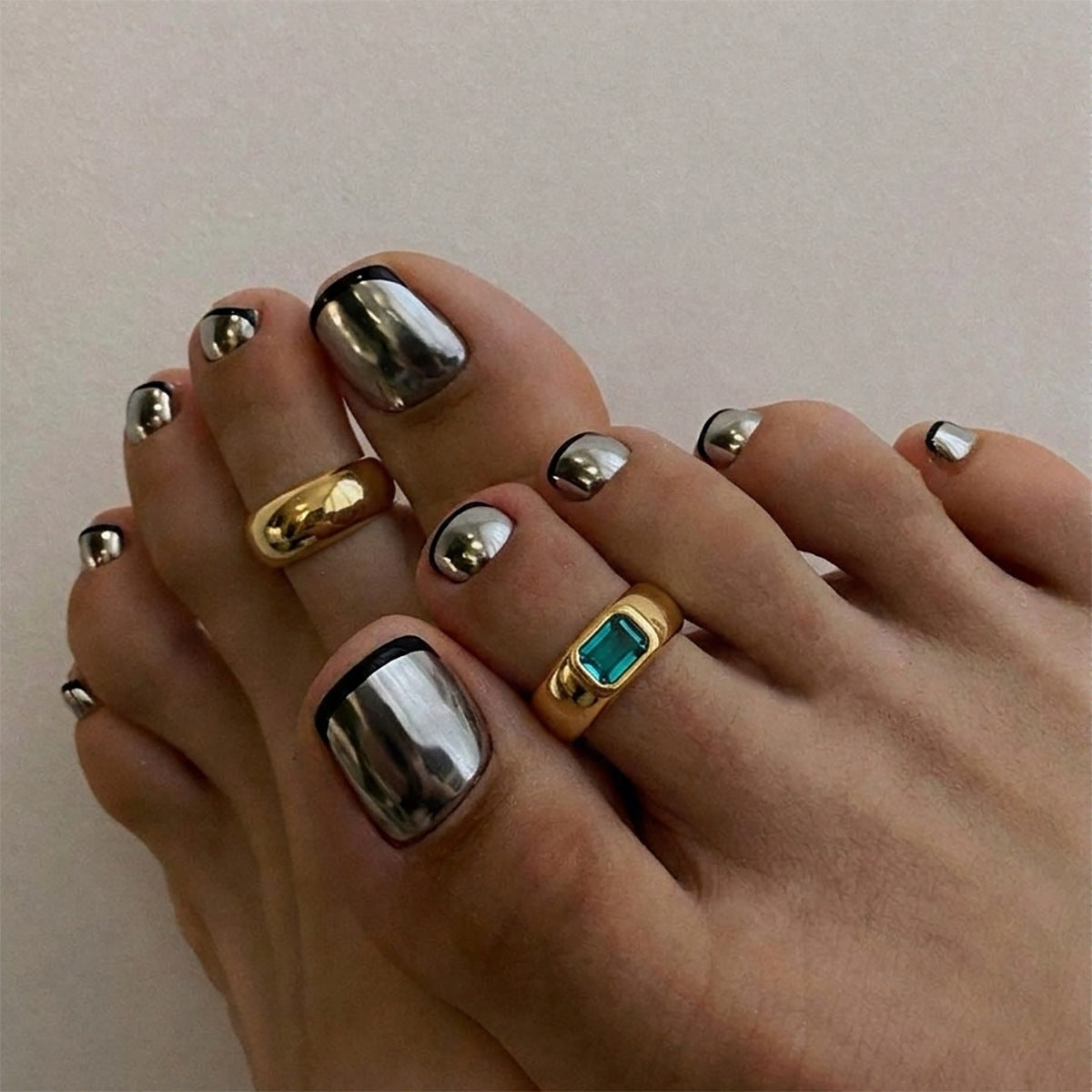 Vintage Geometric Alloy Open Toe Ring with Gemstone Inlay for Women