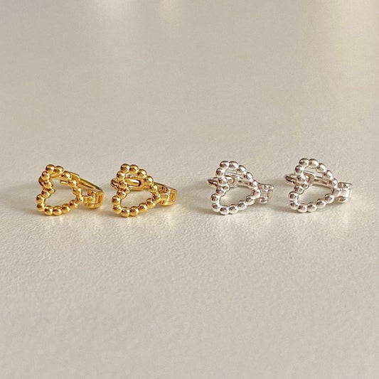 Orecchini a Cuore Minimalisti da Donna in Argento Sterling 925 con Intarsio di Perle