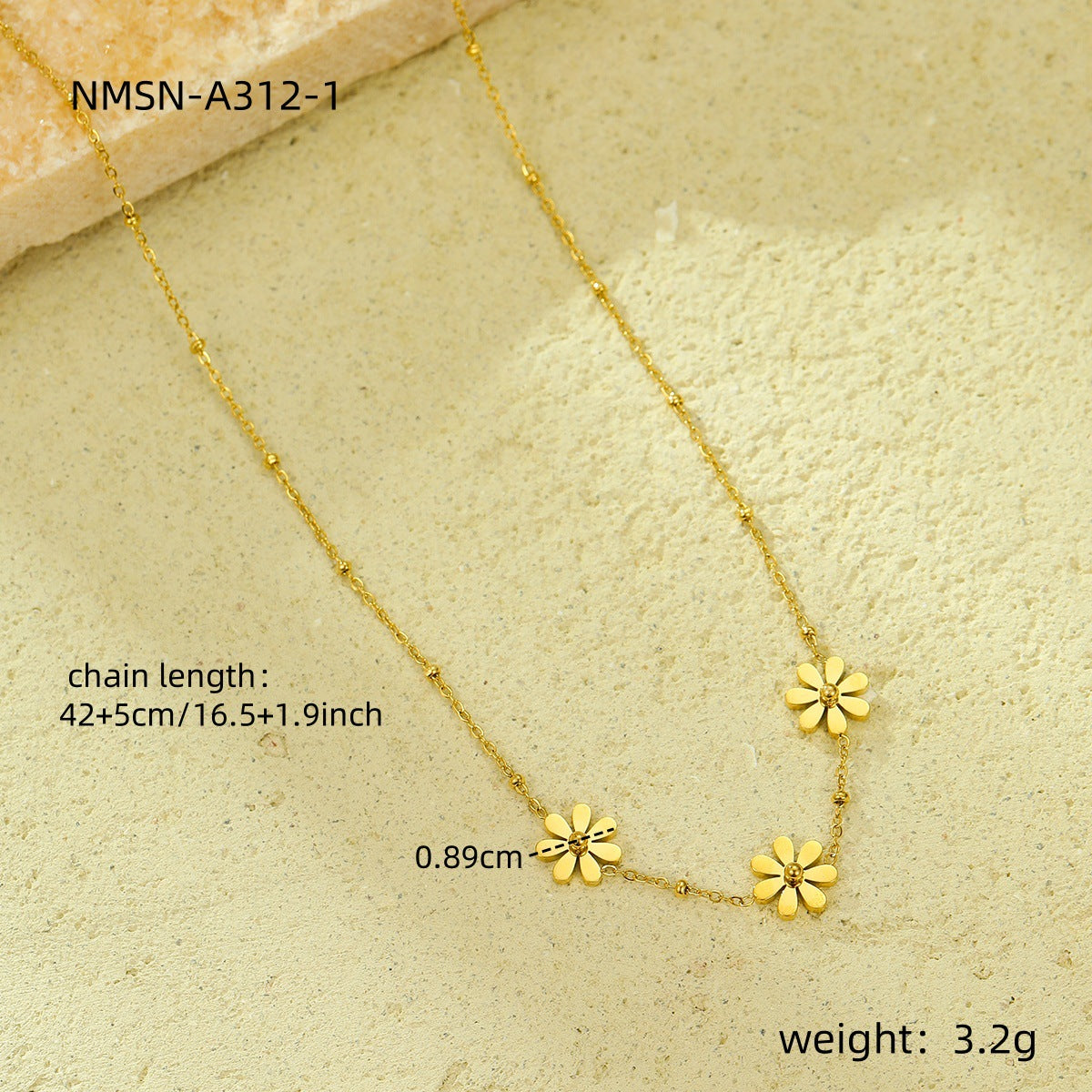 Collana alla clavicola floreale di tendenza con ciondolo geometrico in acciaio inossidabile con finitura galvanica per donna