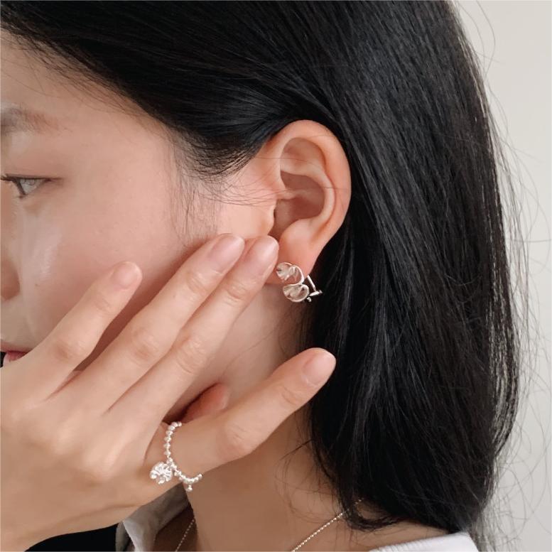 Minimalist Heart-Shaped 925 Sterling Silver Stud Earrings with Polished Finish and Subtle Water-Light Sheen for Women