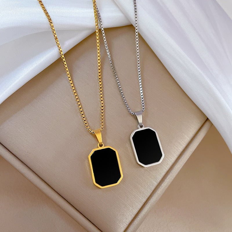 Collana con Ciondolo Geometrico Minimalista in Acciaio al Titanio Unisex