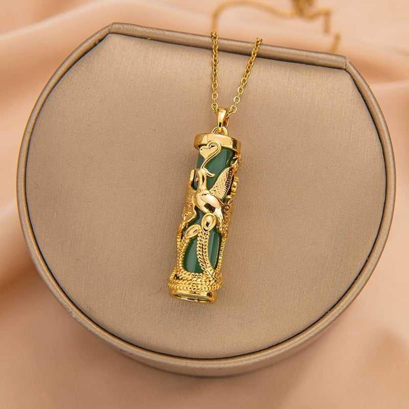 Collana Pendente Fenice Floreale Irregolare dal Design Originale in Acciaio Titanio Placcato Oro per Donna Unisex Minimalista Ciondolo a Medaglione Regalo