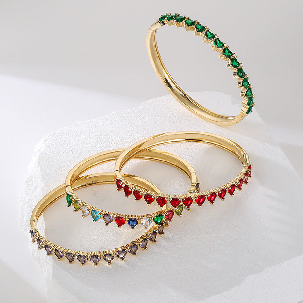 Minimalist Heart-Shaped Copper Bracelet with 18K Gold Plating and Micro-Paved Zirconia for Women