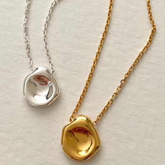 Collana con ciondolo geometrico in argento sterling 925 con catena a sfere