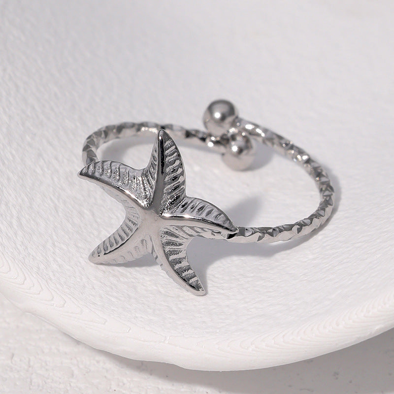 Minimalist Star-Shaped Stainless Steel Ring with 18K Gold Plating for Women Fashionable Office Wear Jewelry