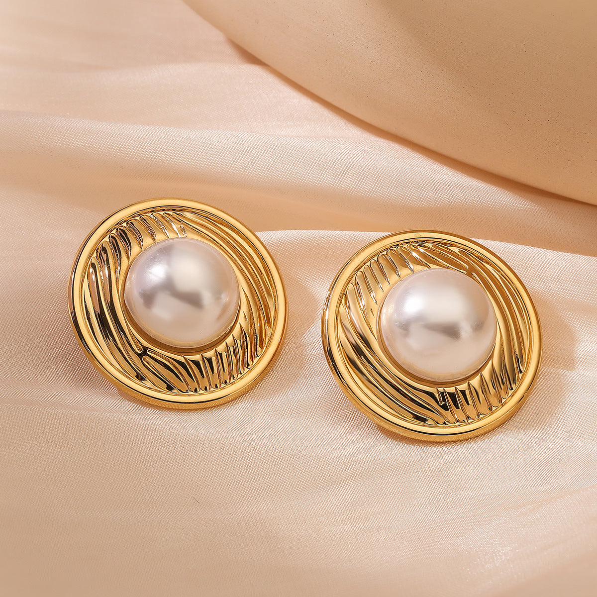 Vintage Geometric Stainless Steel Earrings with 18K Gold Plating for Women