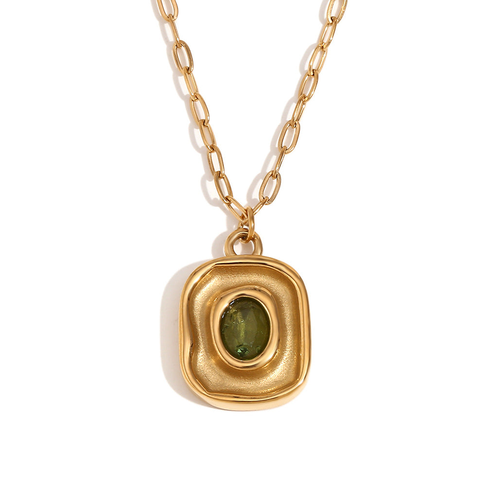 Collana da donna ovale in acciaio inossidabile placcato oro 18K con ciondolo vintage in zircone verde