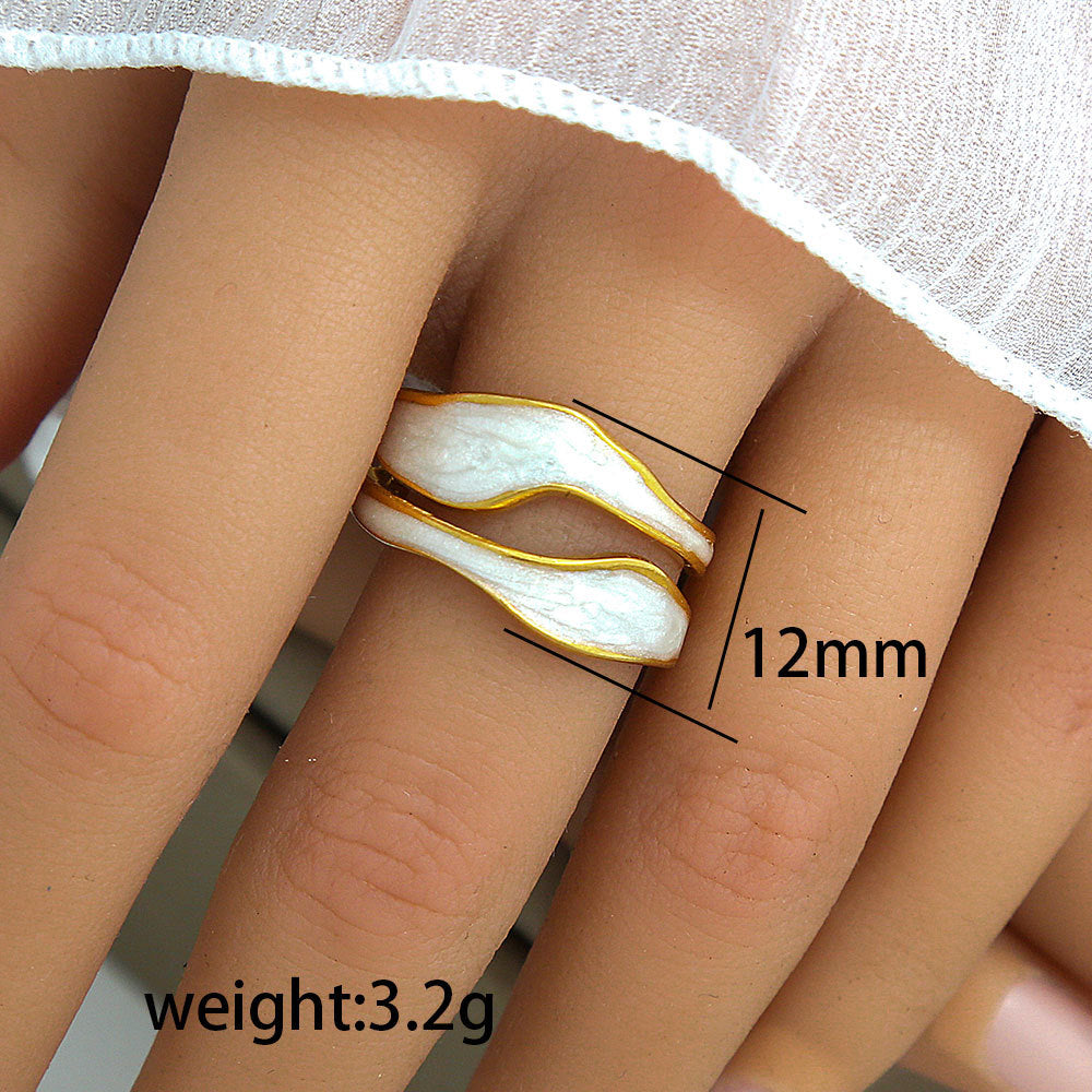 Anello vintage geometrico rotondo in acciaio al titanio con intarsio in smalto e placcatura in oro per donna
