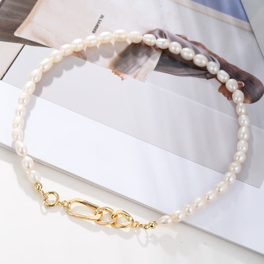 Minimalist Geometric Freshwater Pearl Necklace for Women with Alloy Pendant on O-Chain Adjustable Choker and Sweater Chain