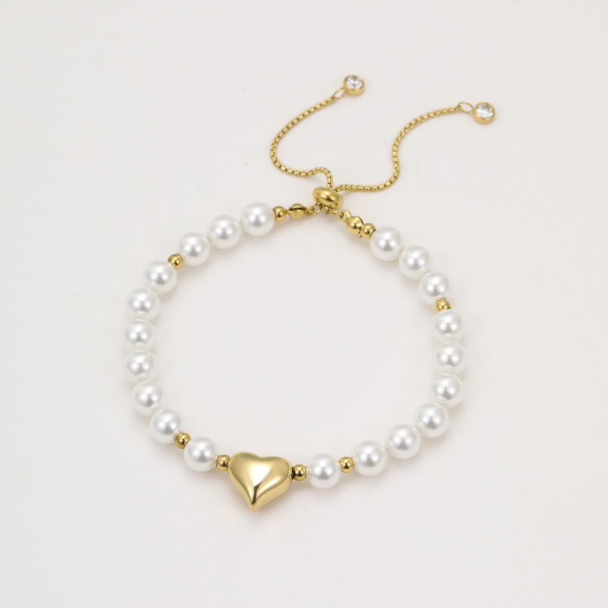 Fashionable Heart-Shaped Stainless Steel Bracelet with 18K Gold Plating for Women, Lightweight Luxe Layering Piece
