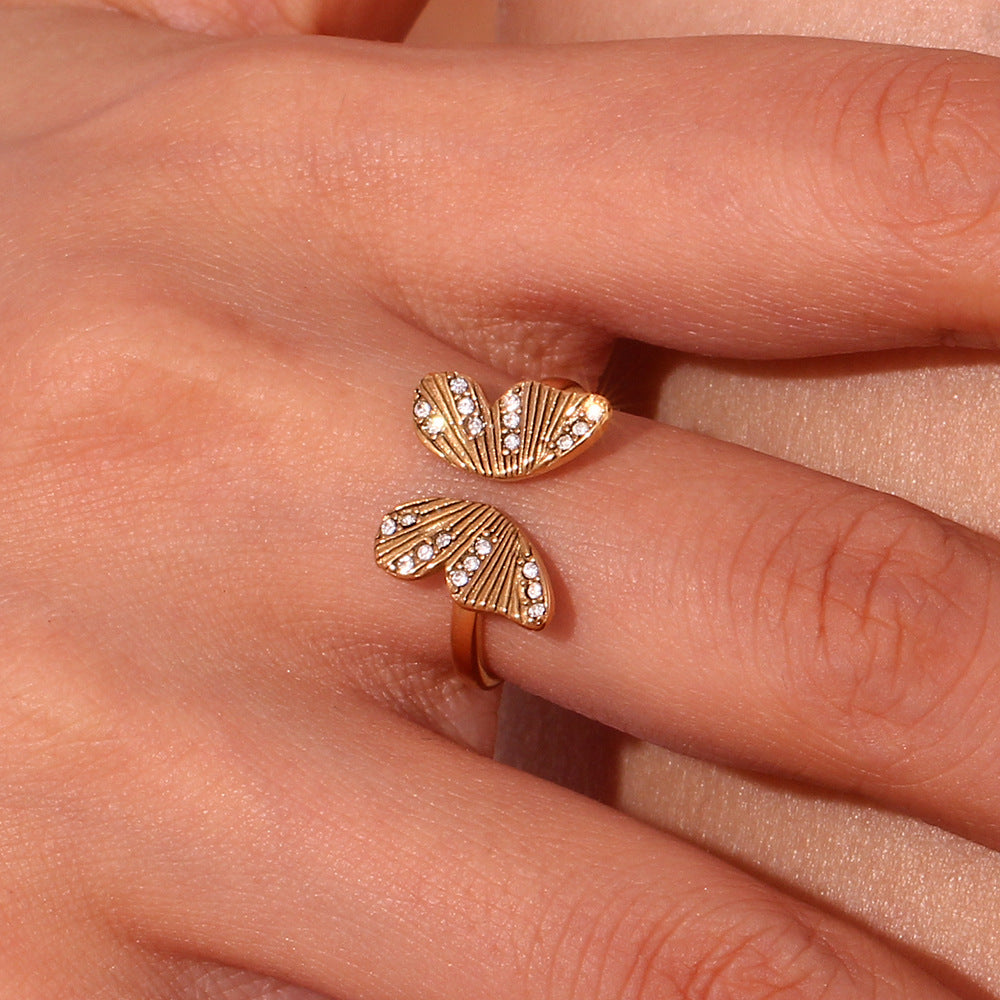 Fashionable Butterfly-Shaped Stainless Steel Ring with 18K Gold Plating and Zircon Inlay for Women