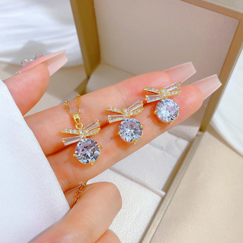 Luxury Fresh and Sweet Plated Brass Zircon Micro-Pave Earrings and Necklace Set