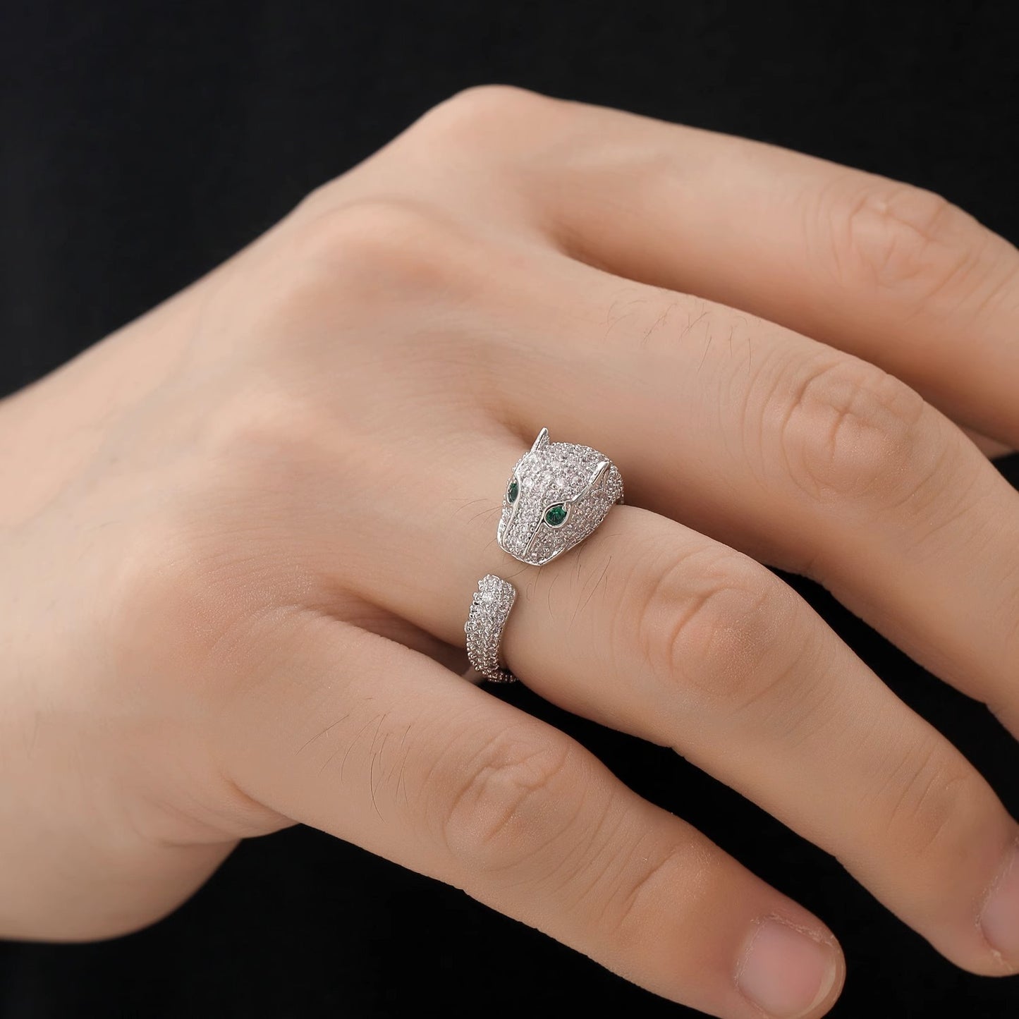 Anello Aperto a Testa di Leopardo da Donna con Intarsio Completo di Strass con Finitura Placcata in Rame Design Animale Minimalista Anello Statement