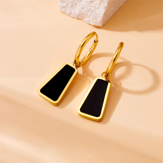 Pendientes minimalistas retro geométricos de acero titanio negro chapados en oro con formas trapezoidales y circulares