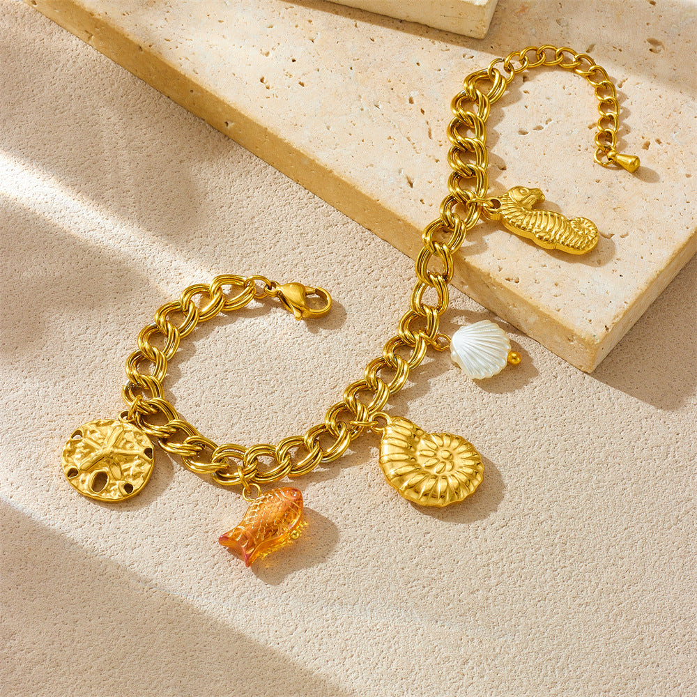 Fashion Ocean Animal Pendant Bracelet with Stainless Steel Chain Starfish Conch Seahorse Goldfish Design for Women