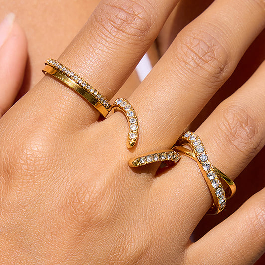 Anillo Geométrico de Acero Inoxidable Enchapado en Titanio para Mujer con Circonitas Blancas, Joyería Minimalista Elegante Adecuada para la Oficina