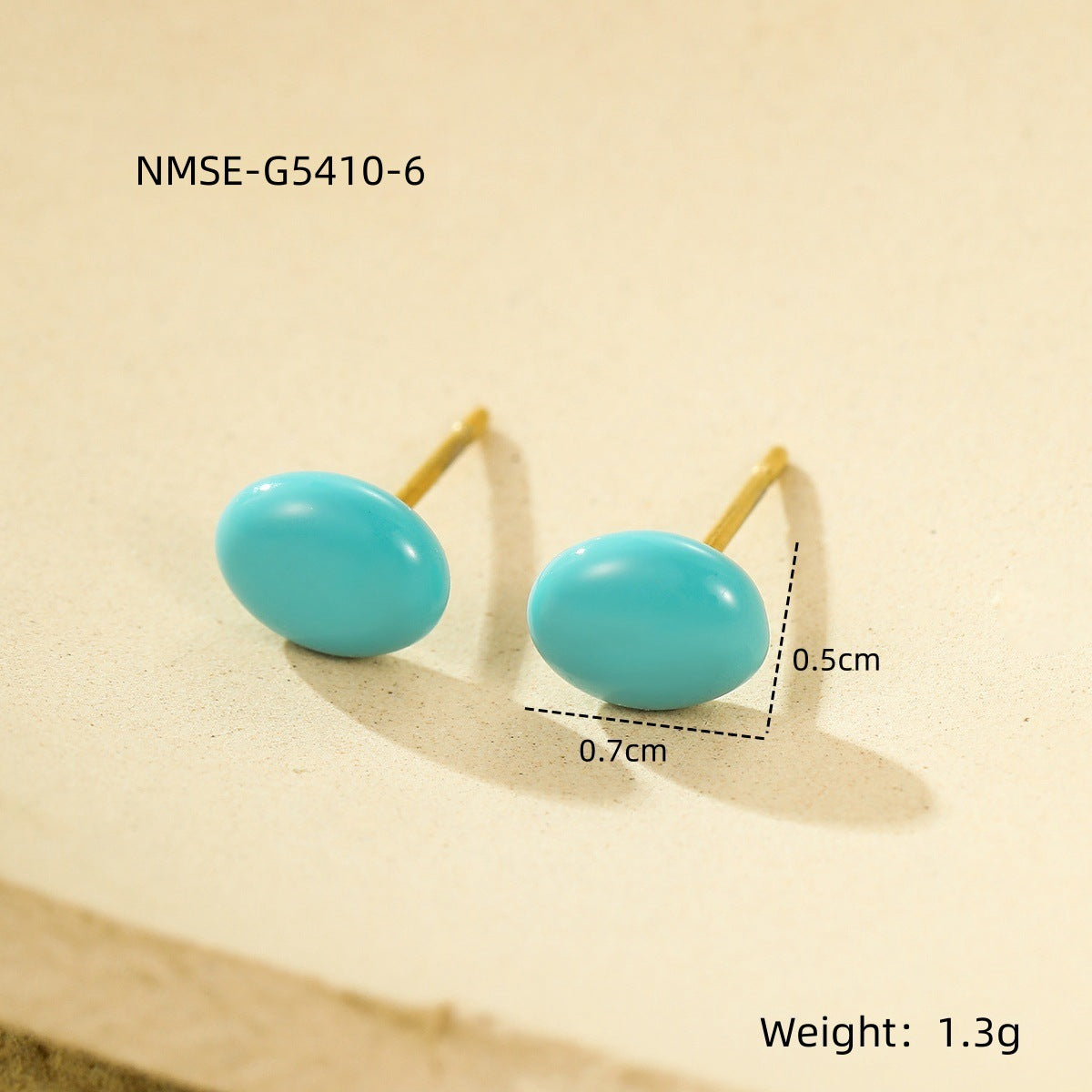 Orecchini a perno con perline in acciaio inossidabile alla moda e minimalisti, con placcatura in oro 18 carati e accento a goccia per donne