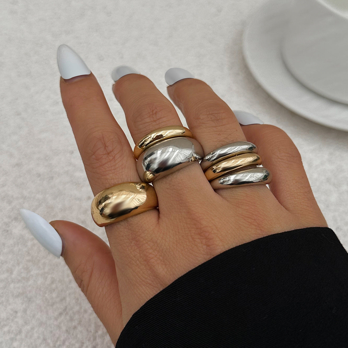 Stackable Geometric Zinc Alloy Plated Rings Set for Women