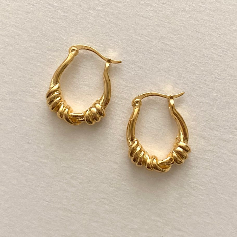 Orecchini a cerchio minimalisti a forma di stella in argento sterling 925 con finitura artigianale