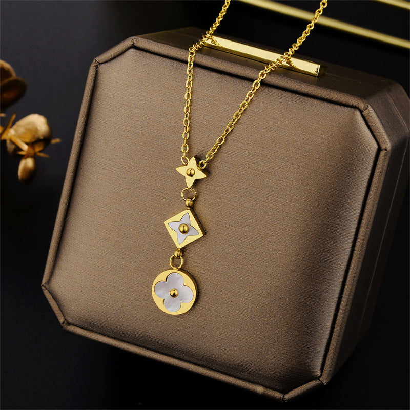 Collana corta da donna con catena a perline, placcata in oro rosa, in acciaio al titanio, con motivo floreale geometrico naturale