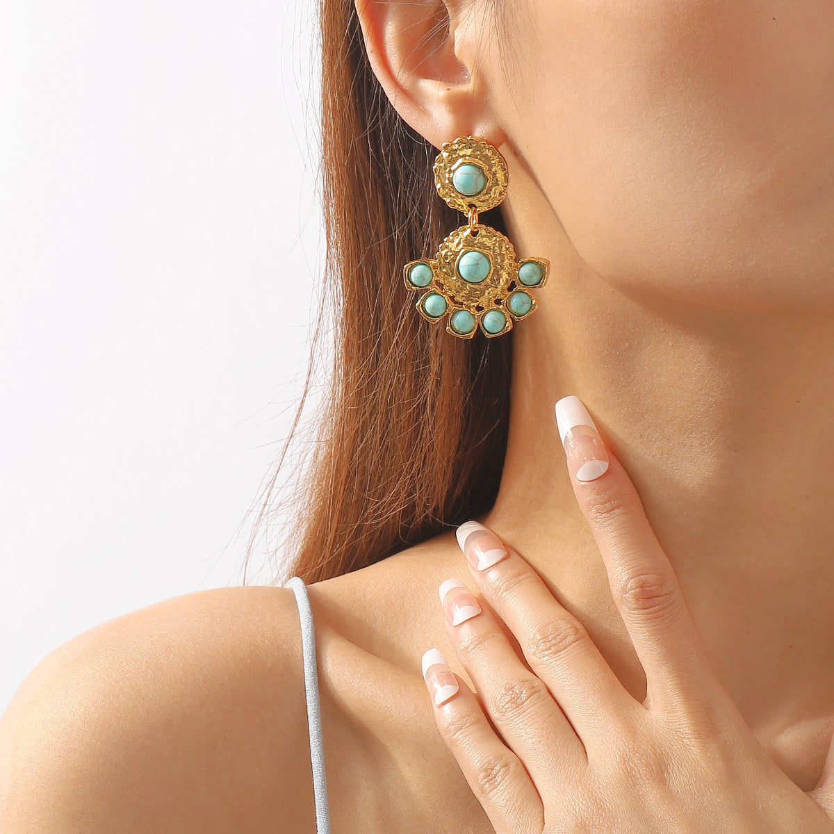 Elegantes pendientes de aleación con incrustaciones de turquesa y acabado chapado, de estilo vintage y diseño geométrico para mujer