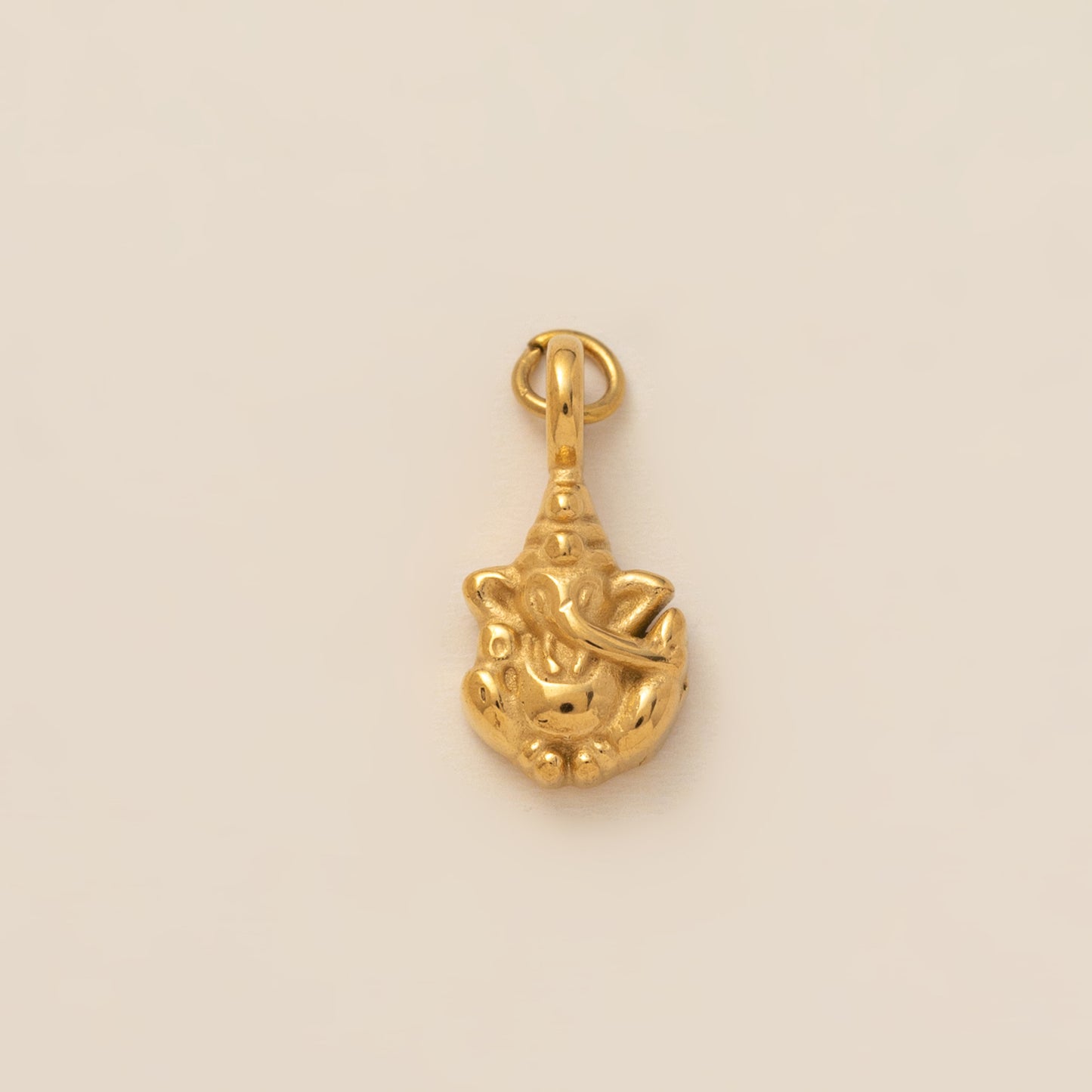 Minimalist PVD 18K Gold Plated Stainless Steel Animal Charm Bar