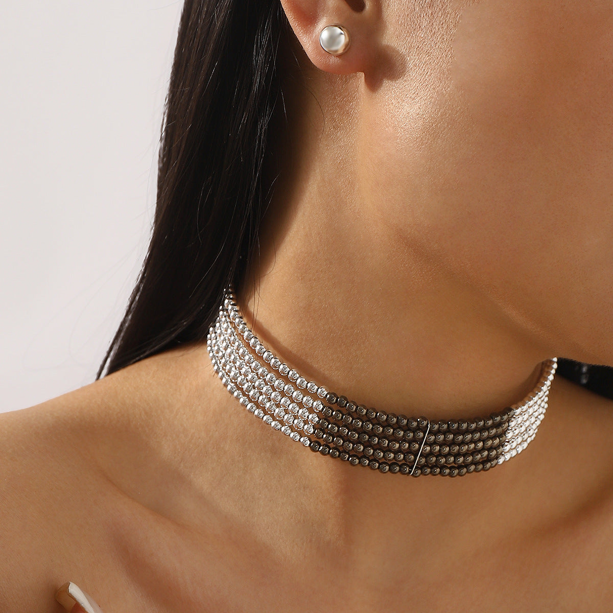 Minimalist Elegant Alloy Necklace Set with Simulated Pearl Accents for Women Featuring Pearl Chain and Round Design