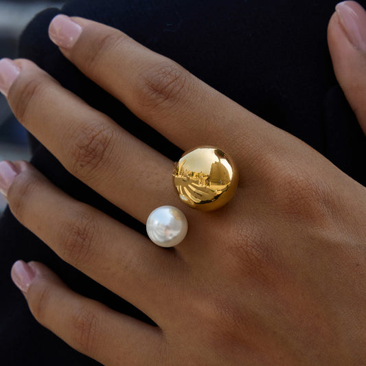 Geometric Stainless Steel Titanium Steel Plated Ring for Women with Pearl-Like Finish