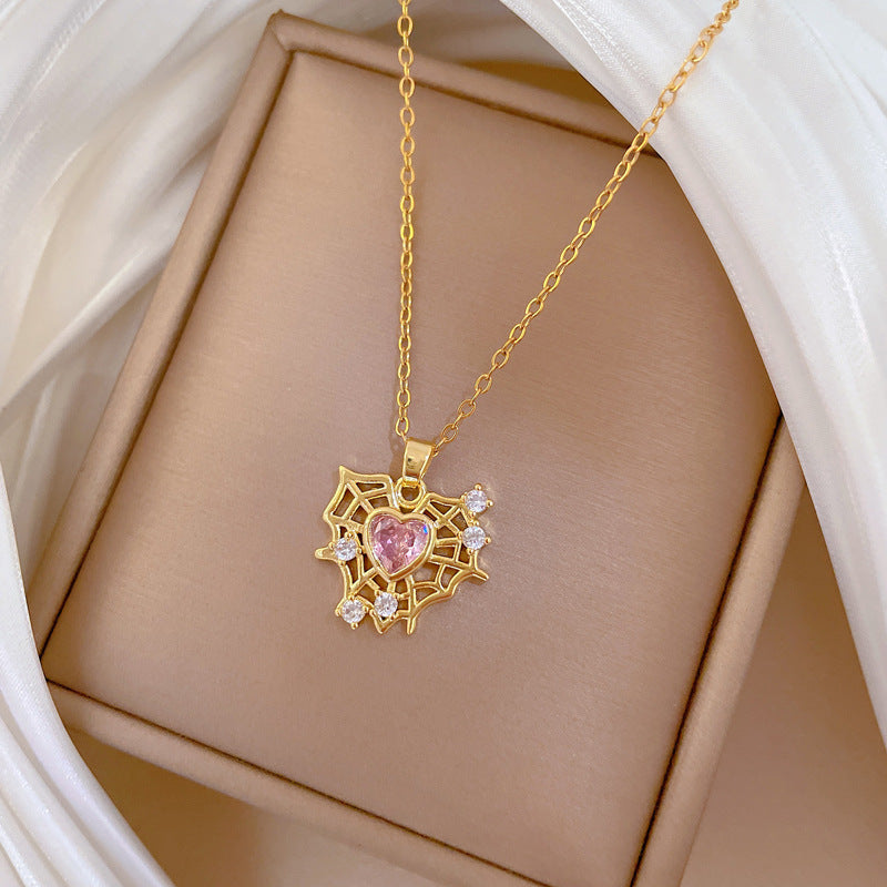 Collana da Donna Minimalista con Ciondolo a Cuore Vuoto, Catena in Acciaio Inossidabile con Accenti di Strass, Elegante Gioiello per Clavicole