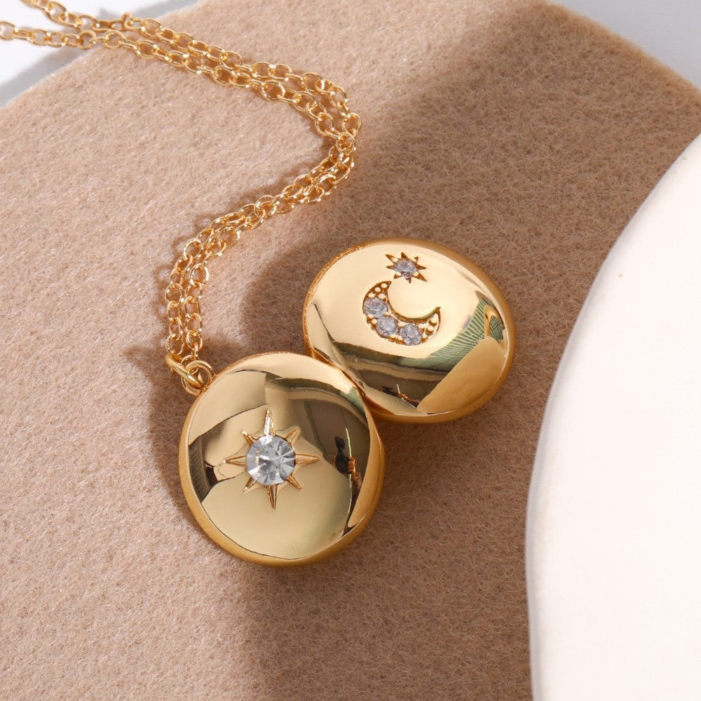 Natural Minimalist Heart and Floral Album Pendant Necklace with 18K Gold Plated Copper, Square Snap-Open Locket on Twisted Chain