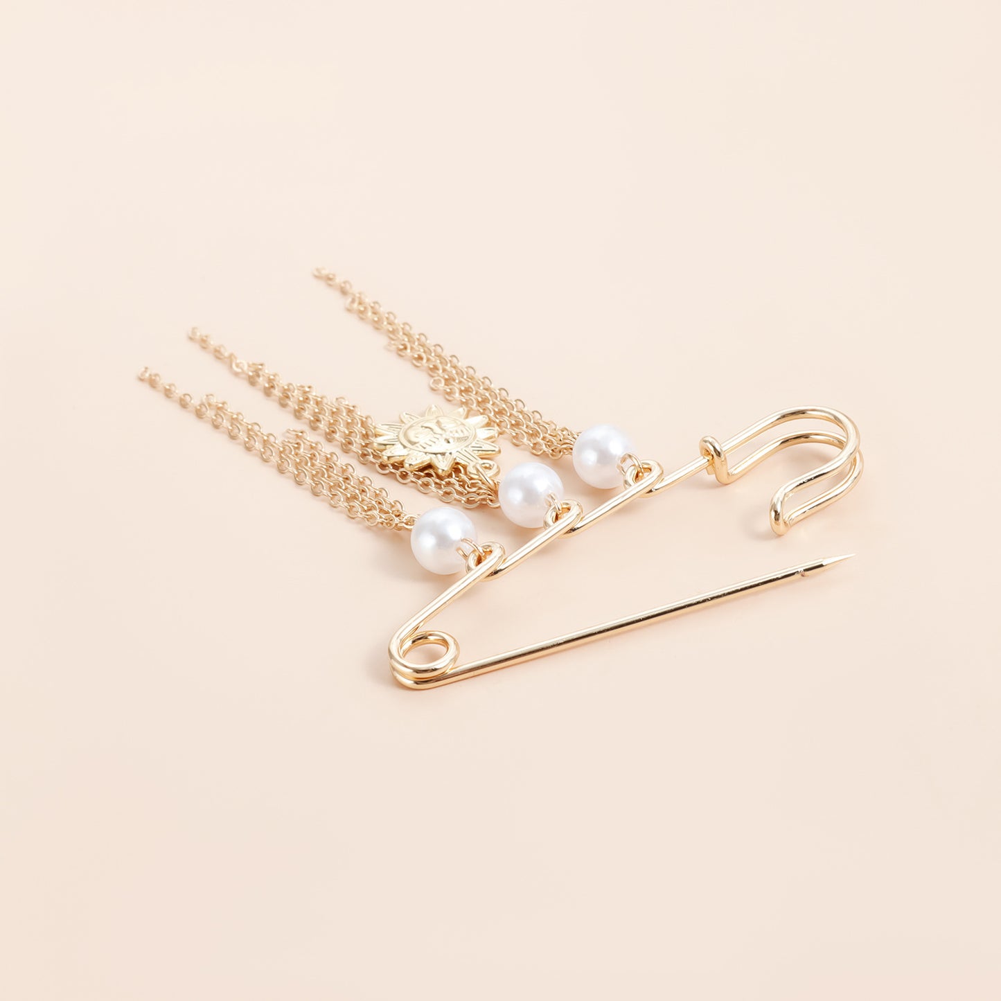 Vintage Geometric Floral Sunflower Smile Tassel Alloy Brooch for Women