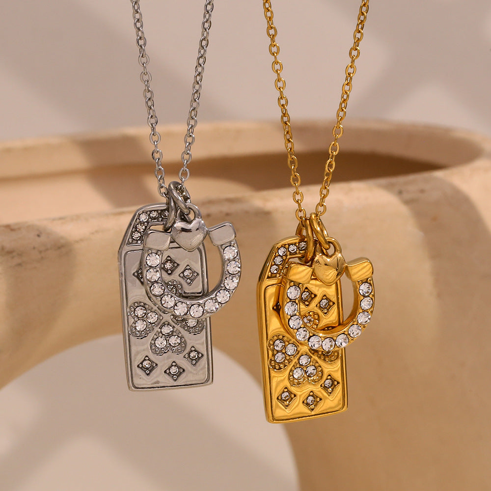 Collar con colgante geométrico de acero inoxidable de moda con baño de oro de 18 quilates y dije en forma de herradura