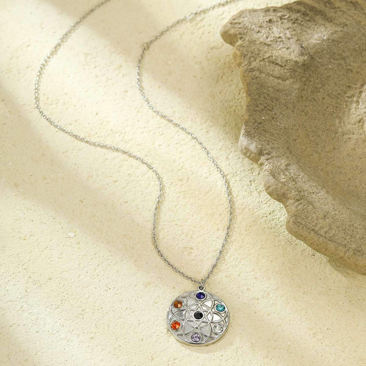 Fashionable Office-Style Round Pendant Necklace in Stainless Steel with Rhinestone Inlay for Women