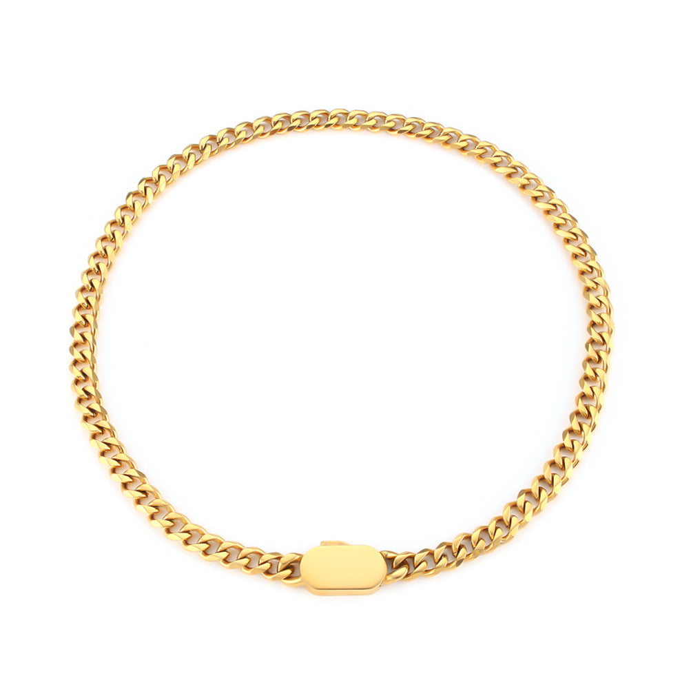 Fashionable Geometric Oval Stainless Steel Pendant Necklace for Women with Polished Finish and Cuban Chain