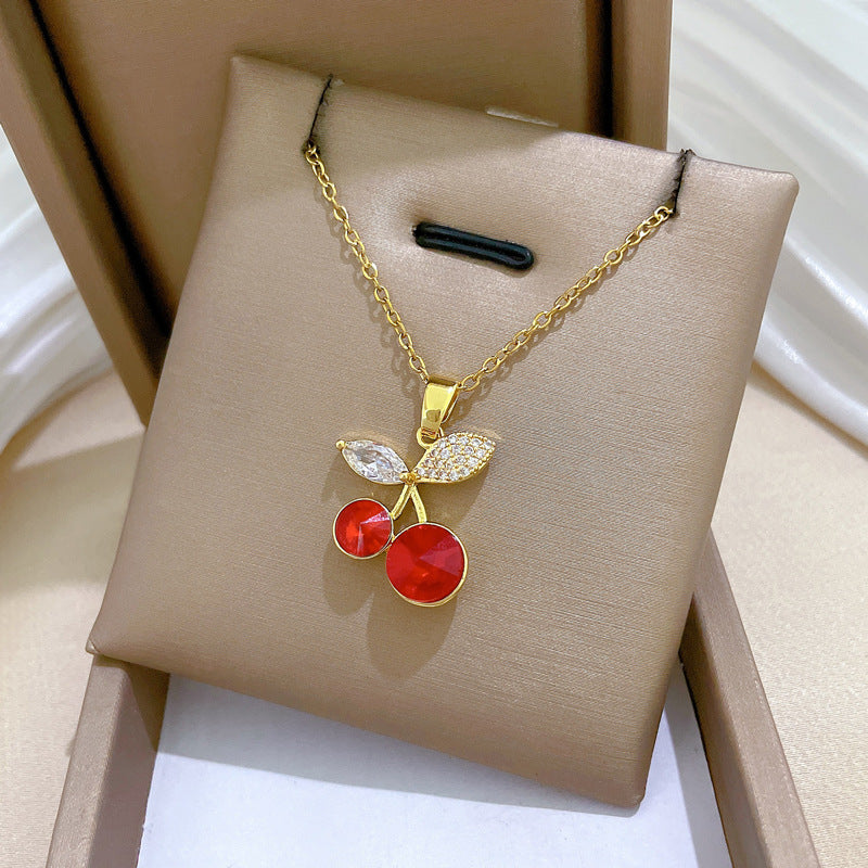 Collar de Acero Inoxidable con Forma de Cereza de Dibujos Animados con Incrustaciones de Pedrería para Mujer, Delicada Cadena de Clavícula de Estilo Fresco y Dulce