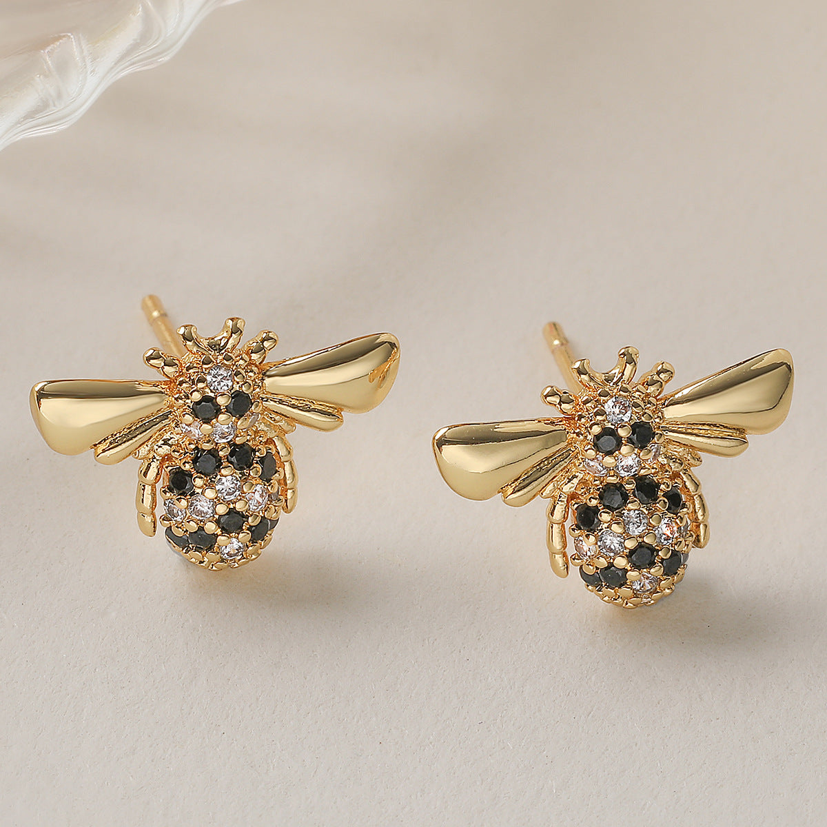 Exquisite 18K Gold Plated Brass Geometric Cat and Bee Stud Earrings with Cubic Zirconia for Women