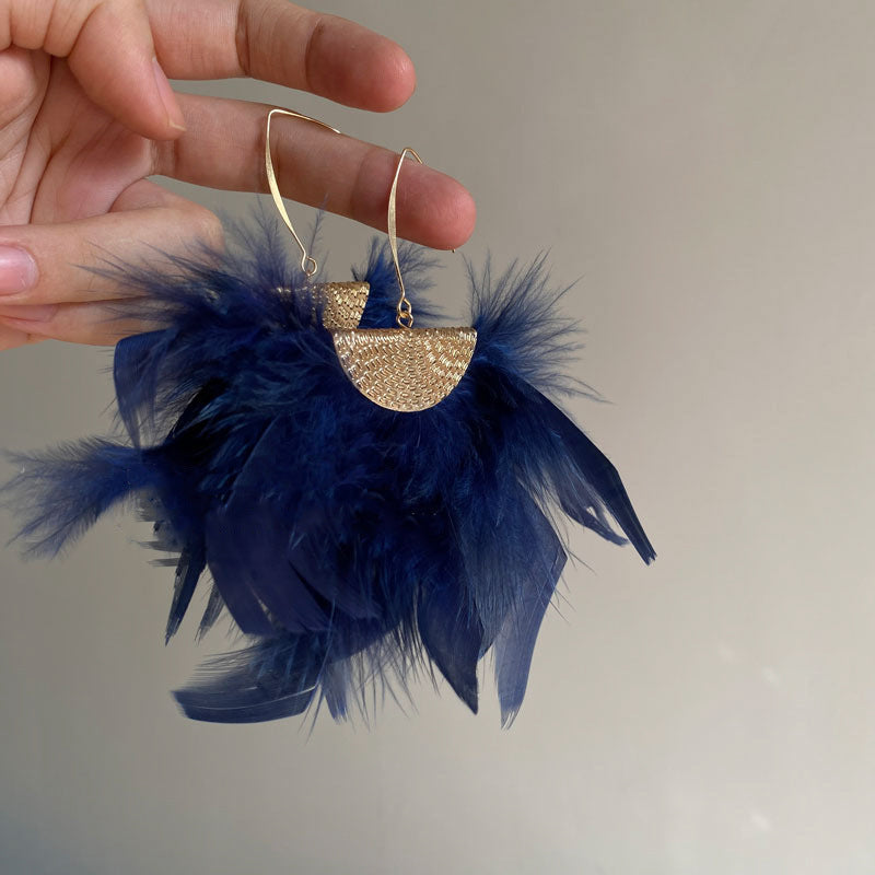 Pendientes Colgantes Étnicos Vintage de Plumas y Borlas para Mujer con Diseño Geométrico y Estética Natural