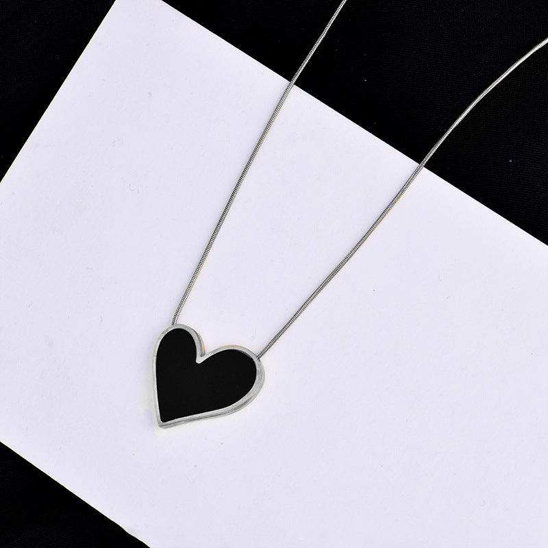 Minimalist Large Heart Pendant Necklace in Titanium Steel with 18K Gold Plating for Women and Men