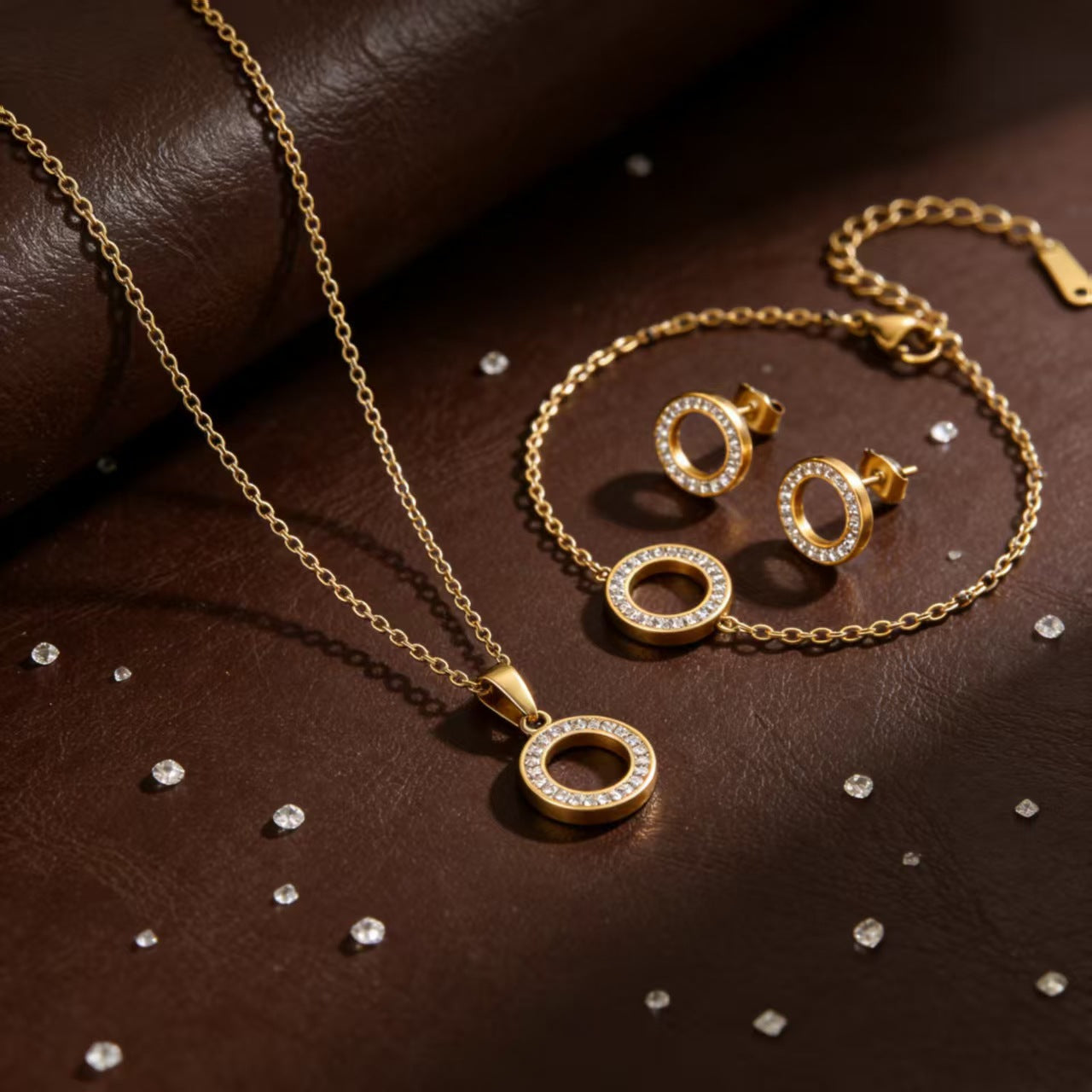 Set di gioielli minimalista geometrico rotondo in acciaio inossidabile placcato con zirconia cubica e catena a cavo per donna