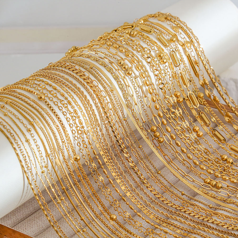 Collana con Ciondoli Geometrici Minimalisti in Acciaio al Titanio Placcato con Nappe, Charm Fai da Te per Donne