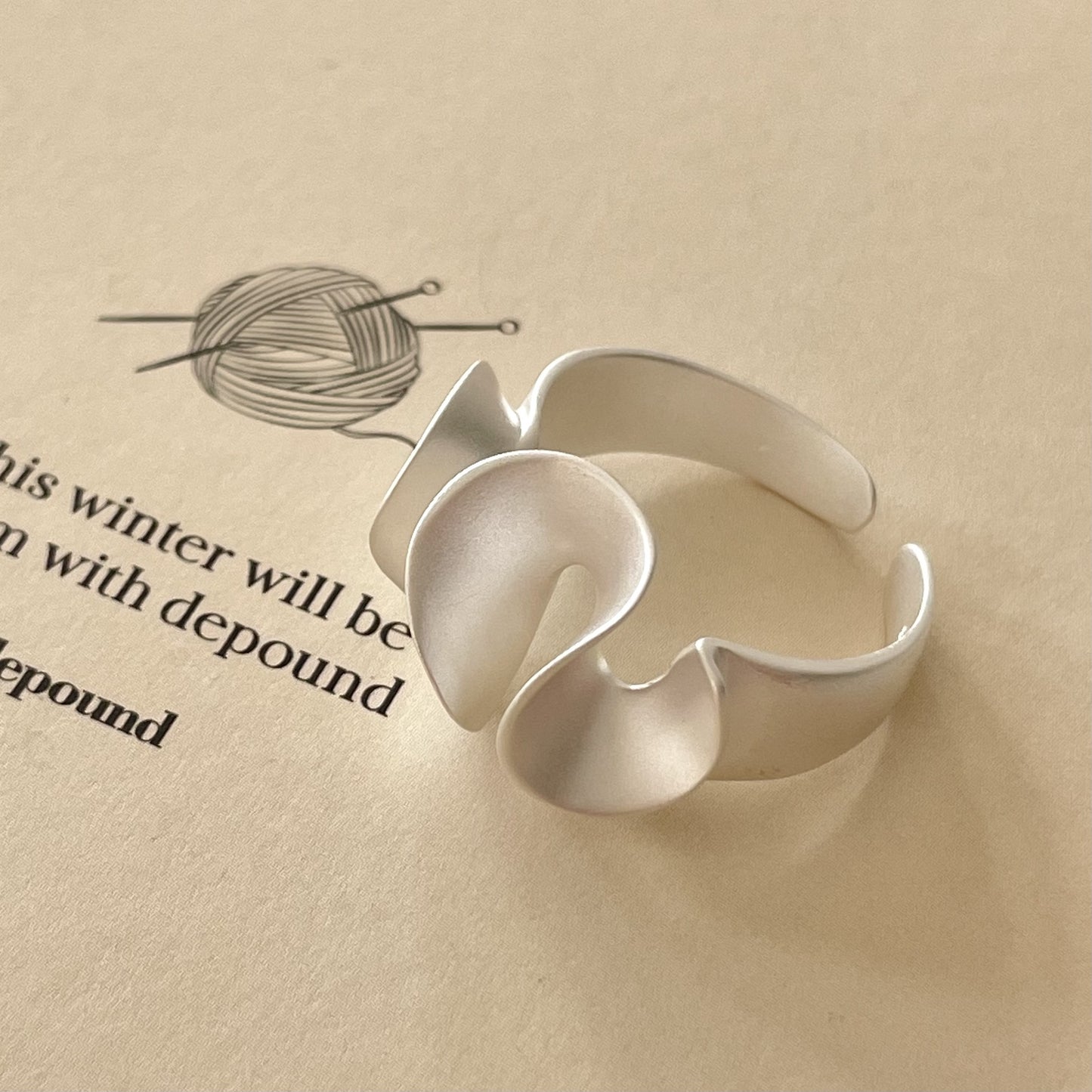Minimalist Sweet 925 Sterling Silver Geometric Rotating Ring for Women