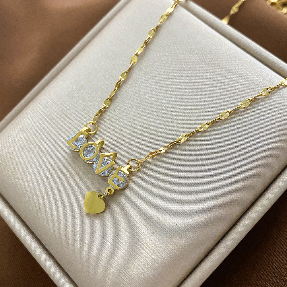 Collana da donna minimalista con pendente a forma di animale in acciaio al titanio, finitura placcata e delicata catena clavicolare