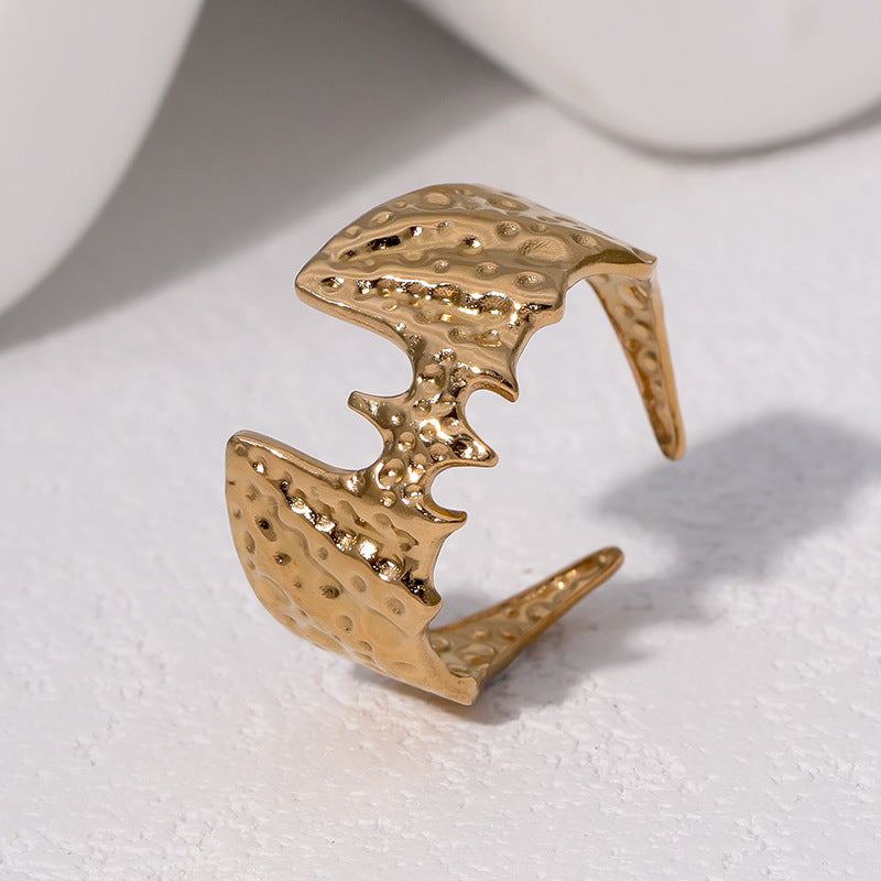 Anello da donna minimalista in acciaio inossidabile a forma di pipistrello con finitura placcata, accessorio di moda regolabile con fascia aperta